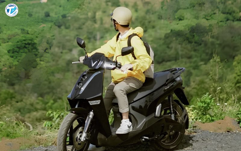 Ngoài việc quan tâm xe máy điện VinFast giá bao nhiêu nhiều người dùng cũng muốn biết tổng chi phí sử dụng thực tế
